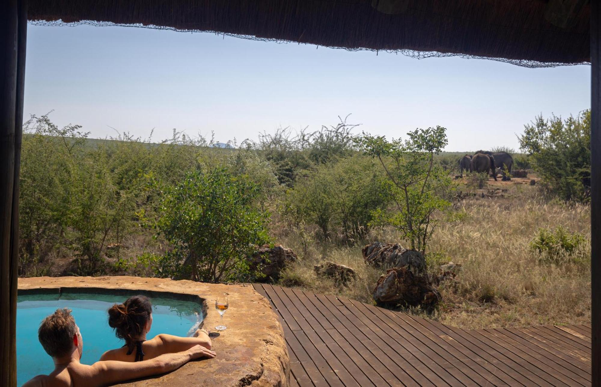 Rhulani Safari Lodge Madikwe Game Reserve Εξωτερικό φωτογραφία